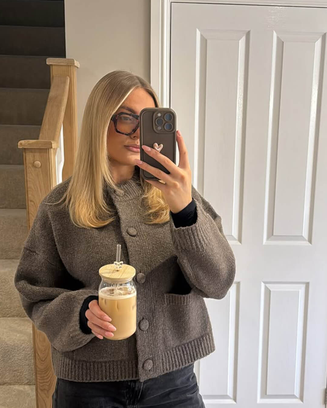 Damenpullover – Locker geschnittener Herbstpullover mit Taschen, Rundhalsausschnitt, Langarm