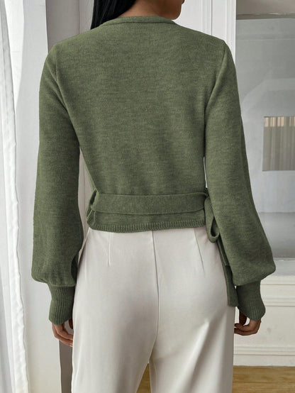Vielseitige Strickwaren – Stilvoller Herrenpullover & Damenpullover, Grobstrick-Cardigan