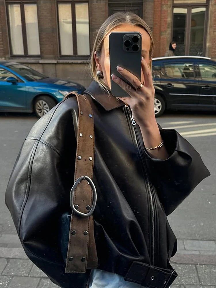 Vintage Damen Leder-Motorradjacke mit Taschen, Gürtel & Reißverschluss