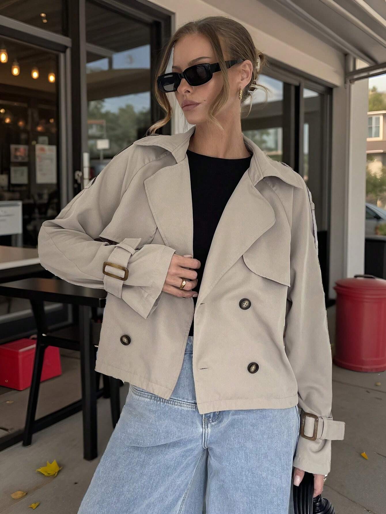 Damen Mod Kurzmantel in Grün – Schicke und Bequeme Mode für stilvolles Layering