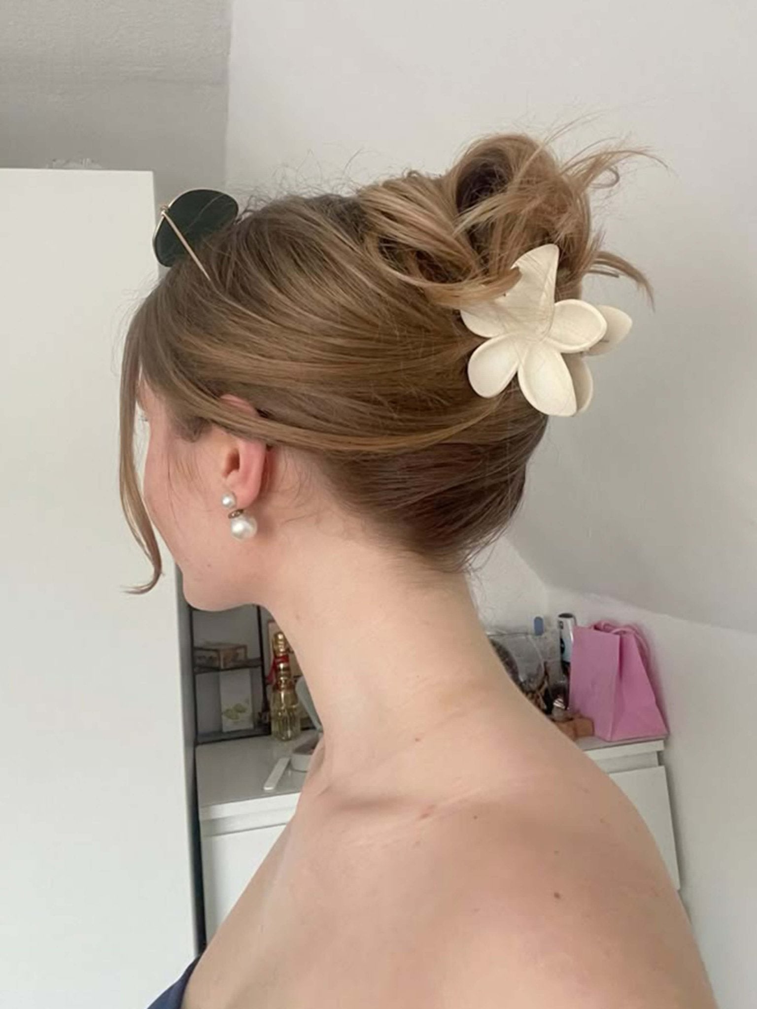 Seame - Floral Hair Claw White Regular